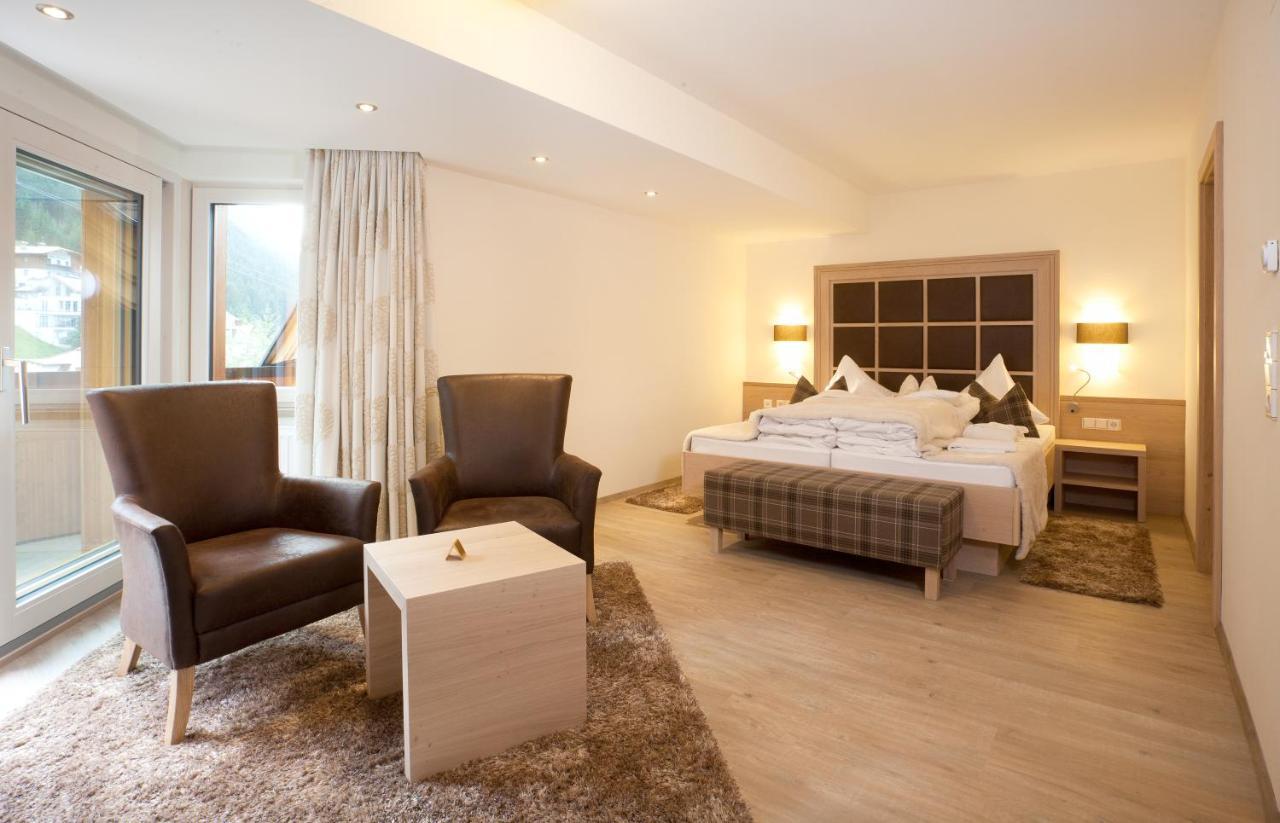 Superior Hotel Post Ischgl Ngoại thất bức ảnh