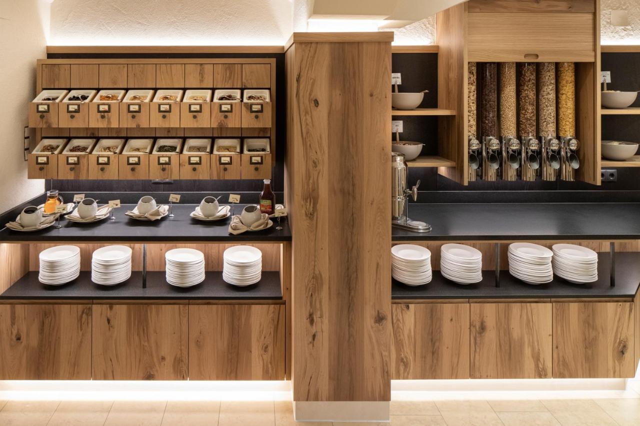 Superior Hotel Post Ischgl Ngoại thất bức ảnh