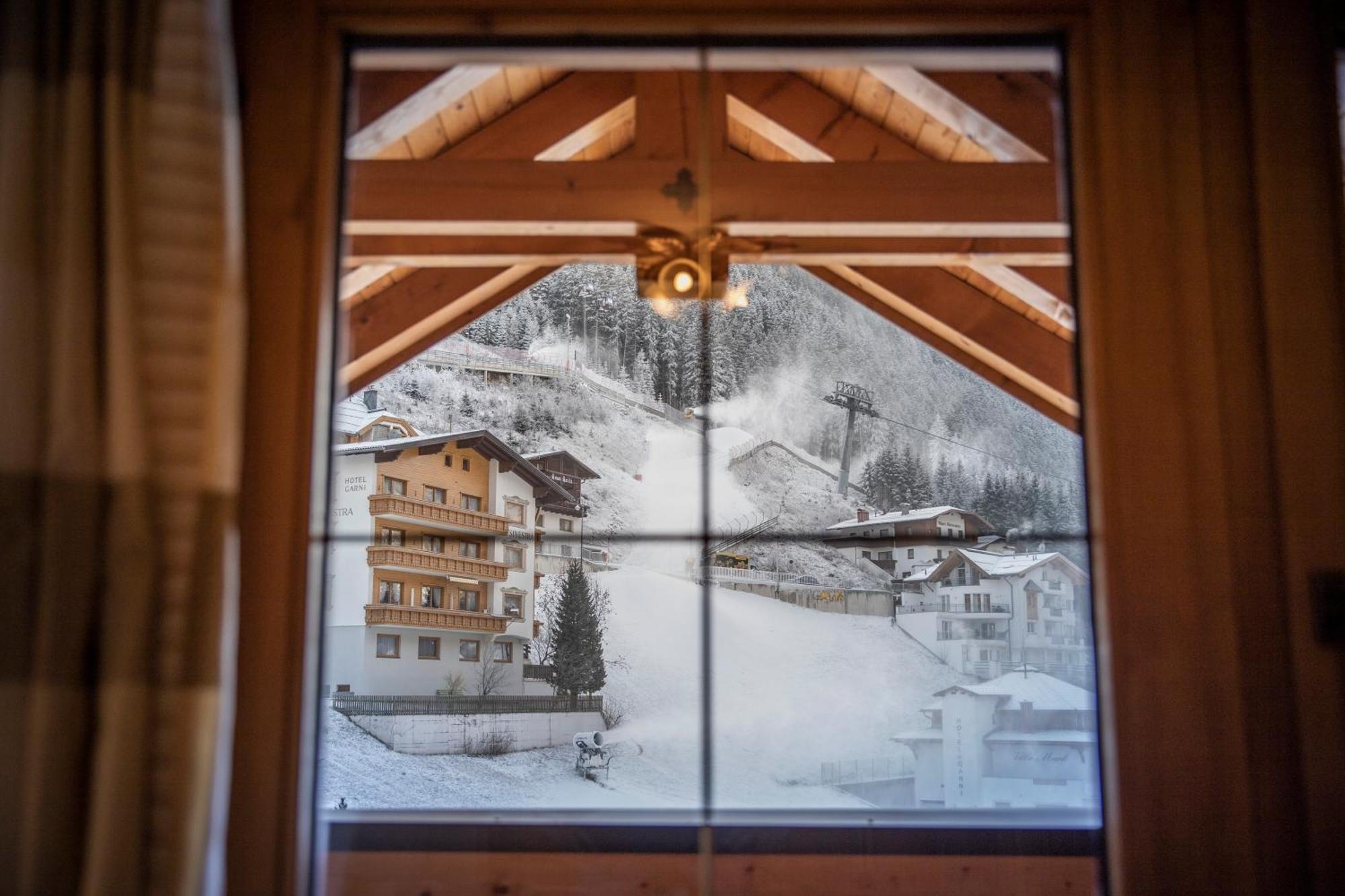 Superior Hotel Post Ischgl Ngoại thất bức ảnh