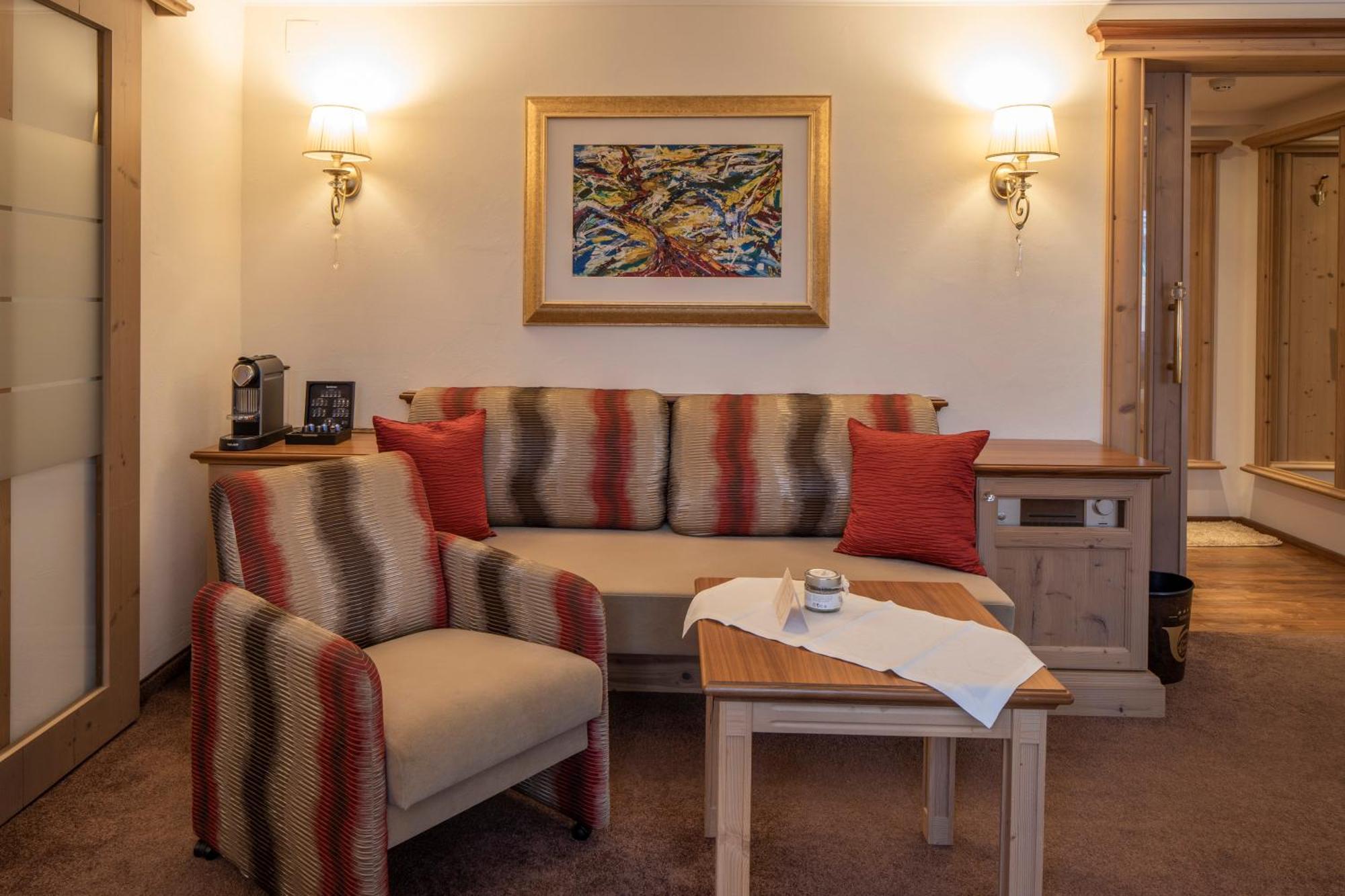 Superior Hotel Post Ischgl Ngoại thất bức ảnh