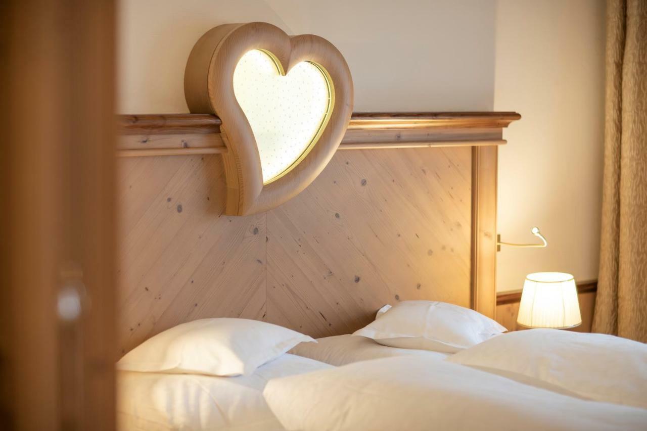 Superior Hotel Post Ischgl Ngoại thất bức ảnh